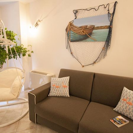 Lanterna Bianca Villa Cagliari Bagian luar foto