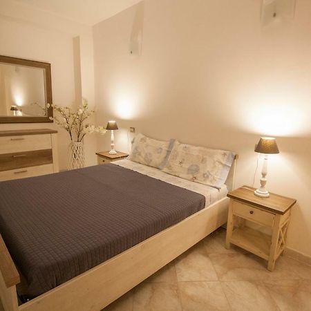 Lanterna Bianca Villa Cagliari Bagian luar foto